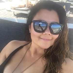 Meet your Posher, Cathey